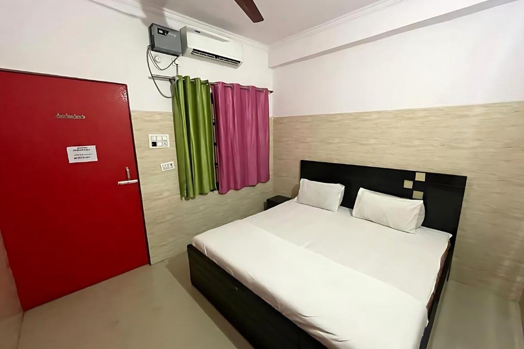 Photo of Bedroom in Indira Nagar