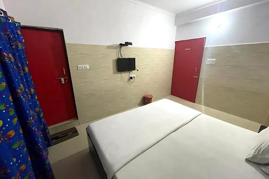Photo of Bedroom in Indira Nagar