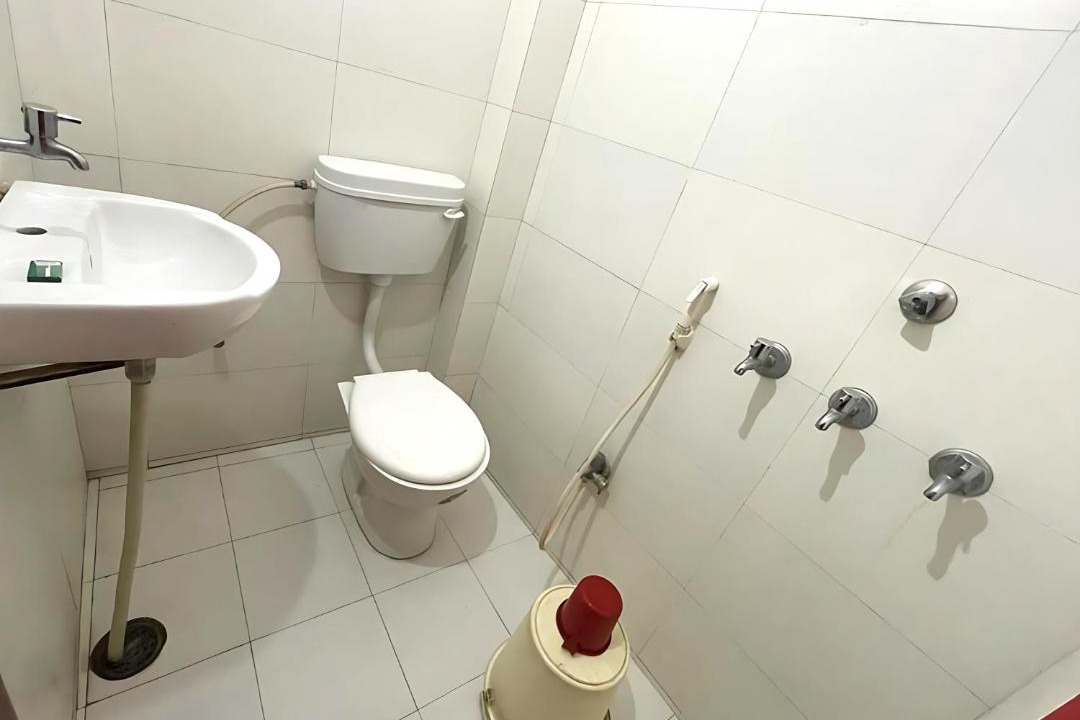 Photo of Bathroom in Indira Nagar