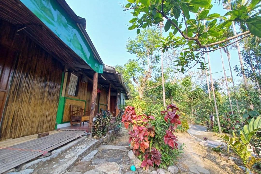 Photo of Others in Mawlynnong