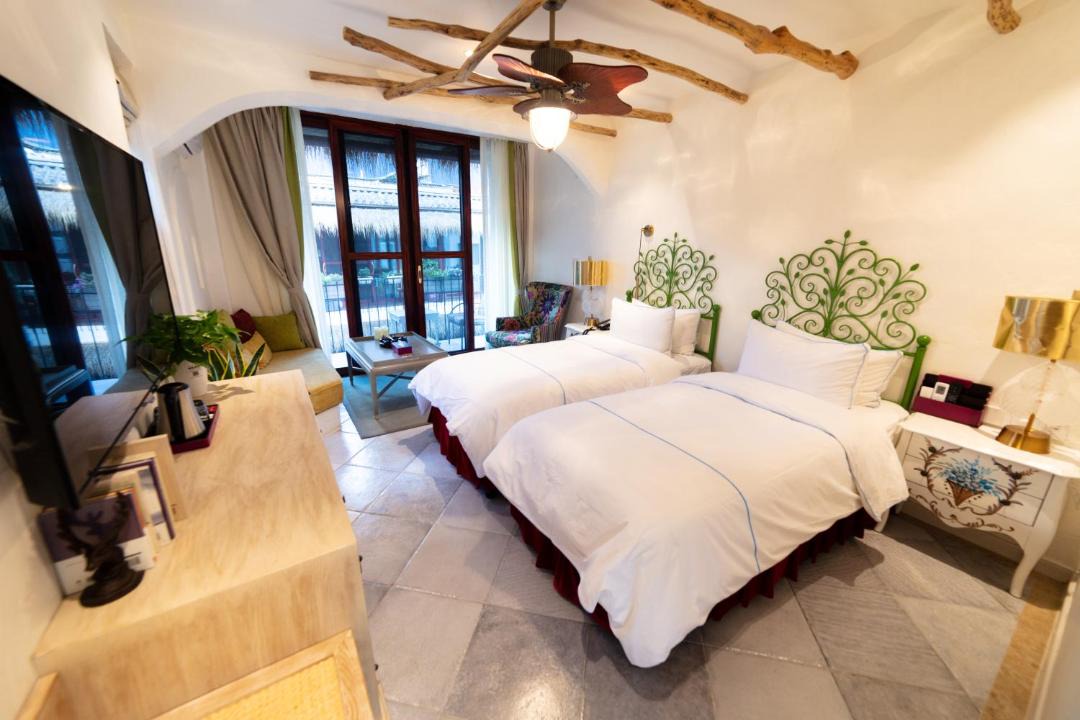 Photo of Bedroom in Dali Ancient Town