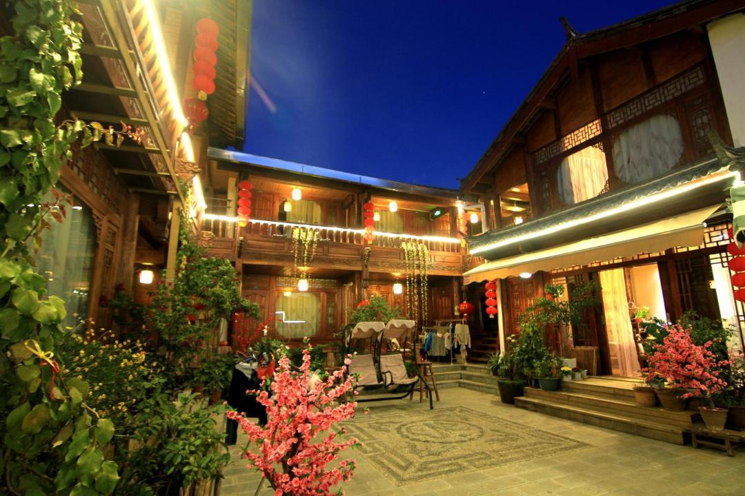 Photo of Buildings in Dayan Old Town