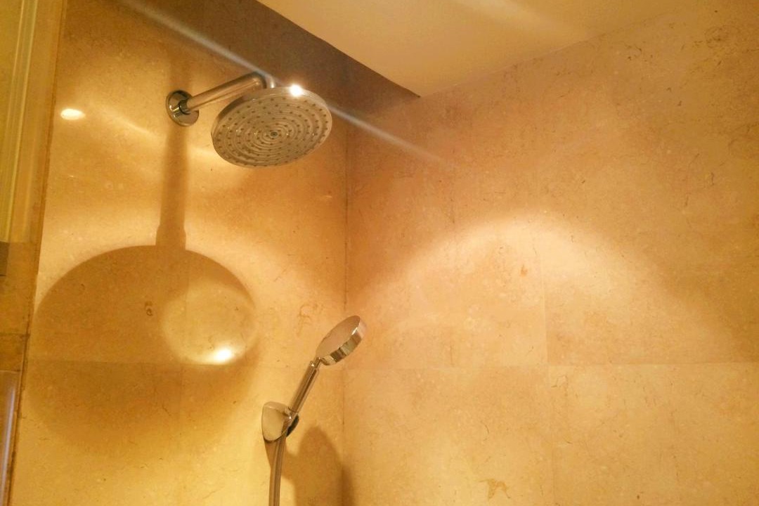 Photo of Bathroom in Luohu