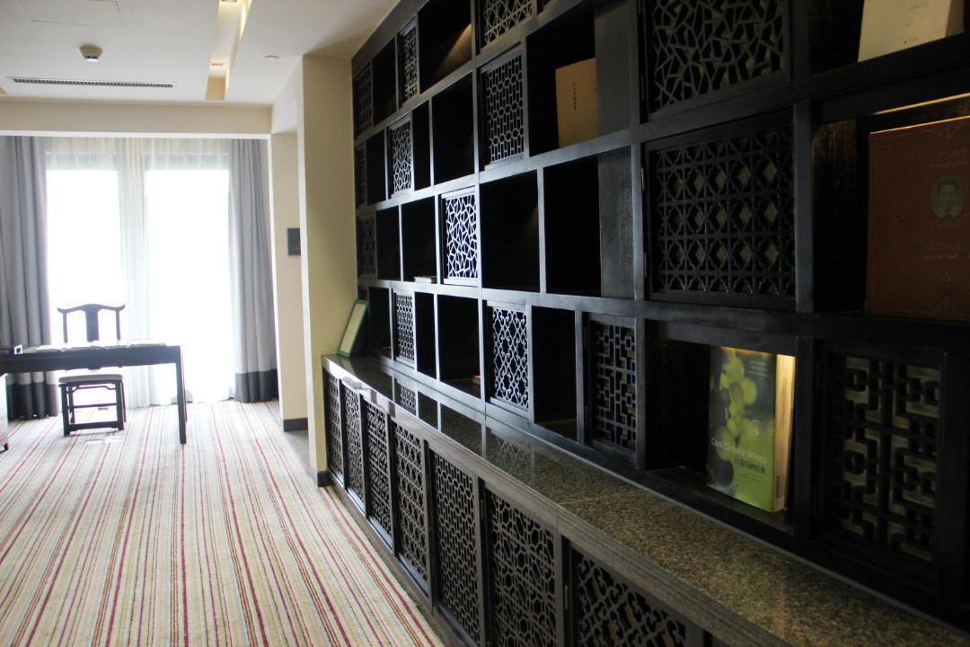 Photo of Buildings in Xihu