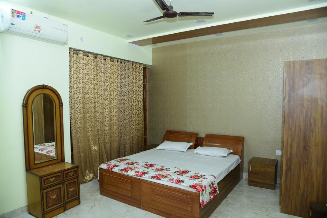 Photo of Bedroom in Indira Nagar