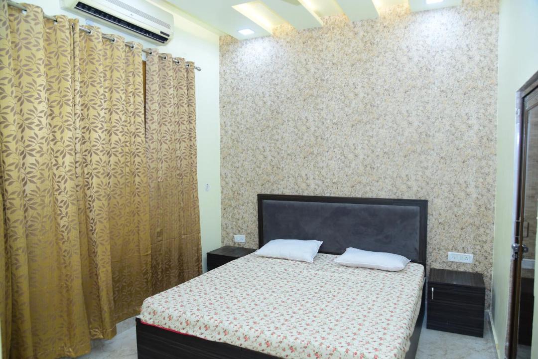Photo of Bedroom in Indira Nagar