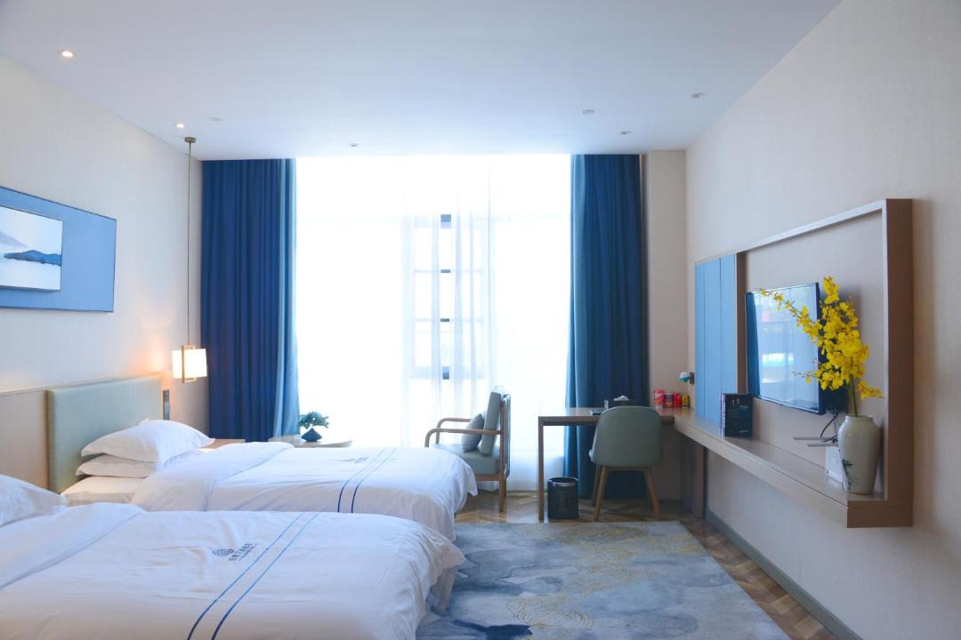 Photo of Bedroom in Qianwei County