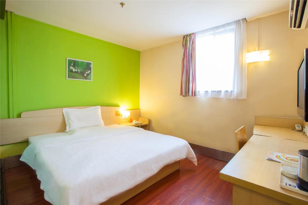 Photo of Bedroom in Hejiang Pavilion