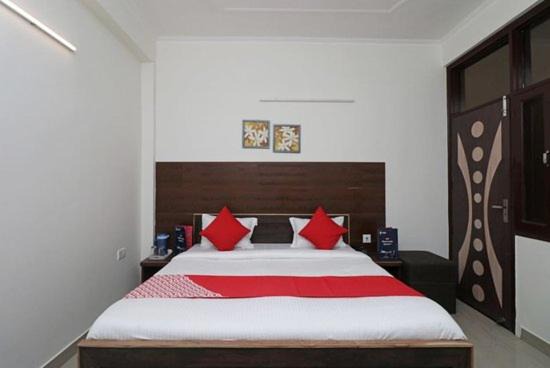 Photo of Bedroom in Vrindavan