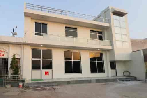 Photo of Buildings in Vrindavan