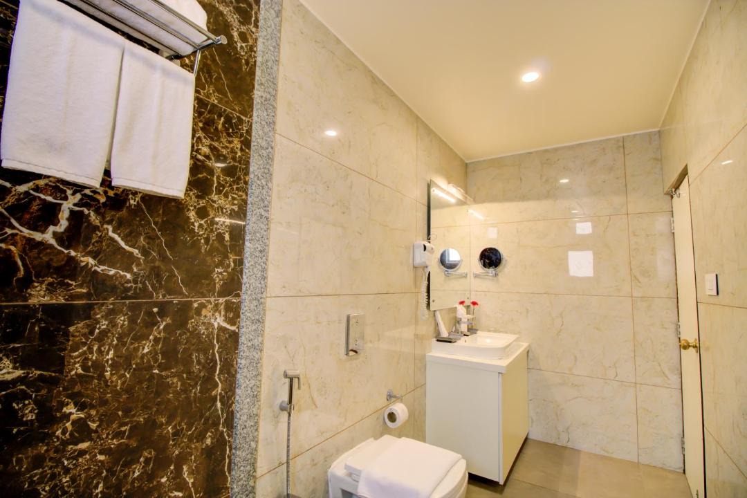 Photo of Bathroom in Yupia