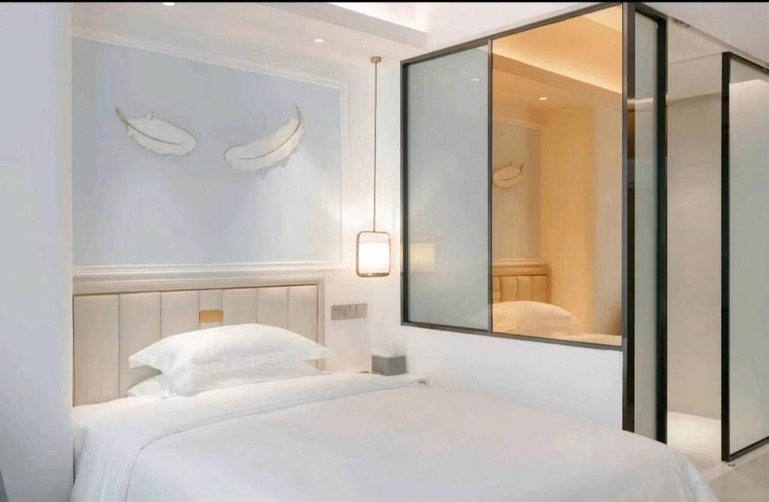 Photo of Bedroom in Central Business District