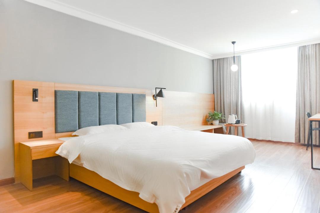 Photo of Bedroom in Guilin City Centre