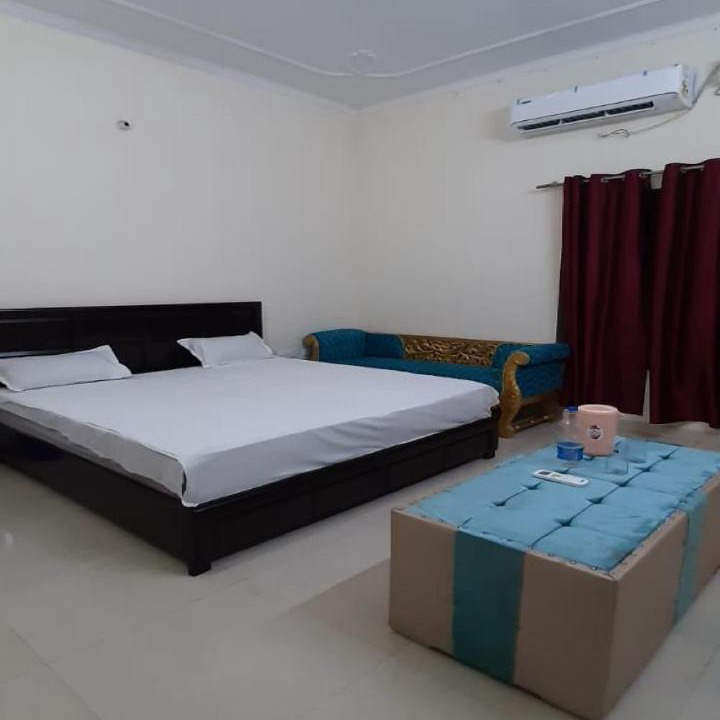 Photo of Bedroom in Bareilly