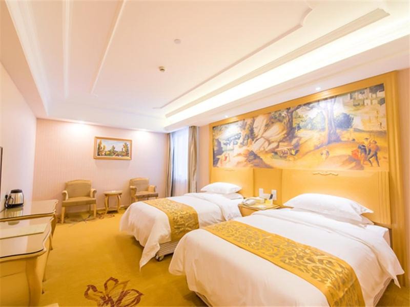 Photo of Others in Jinqiao