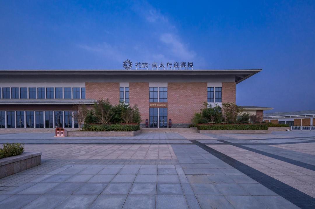 Photo of Buildings in Huixian