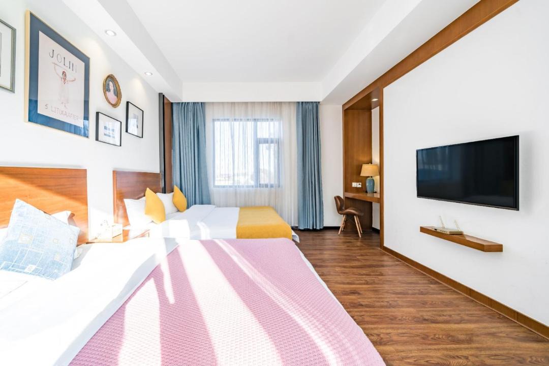 Photo of Bedroom in Dali Ancient Town