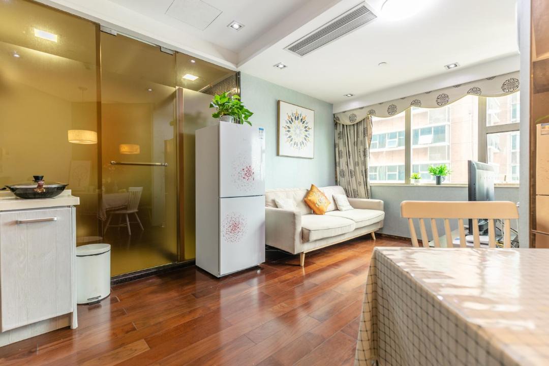 Photo of Livingroom in Central Business District