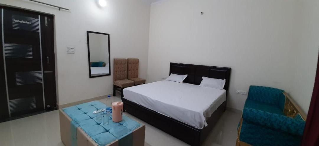 Photo of Bedroom in Bareilly