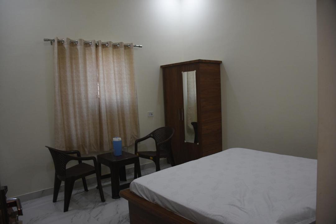 Photo of Bedroom in Govardhan