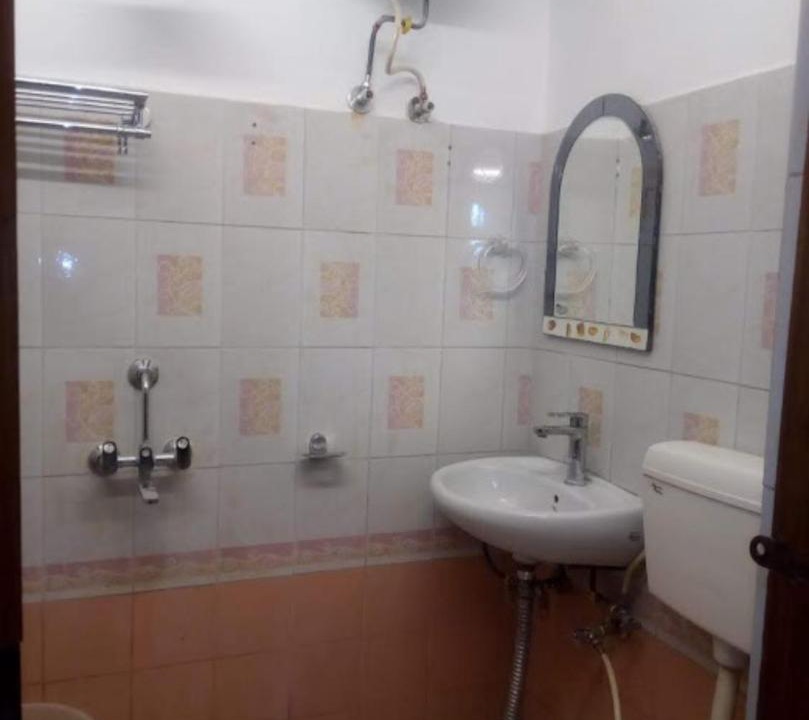 Photo of Bathroom in Charbagh