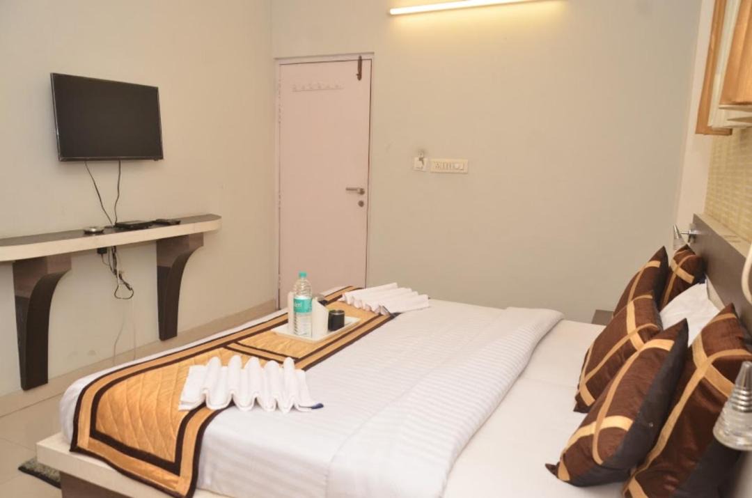 Photo of Bedroom in Charbagh
