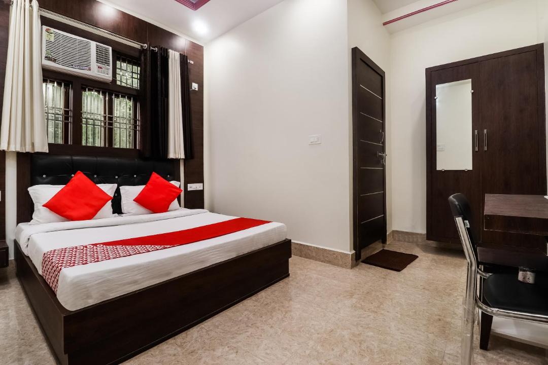 Photo of Bedroom in Malihabad