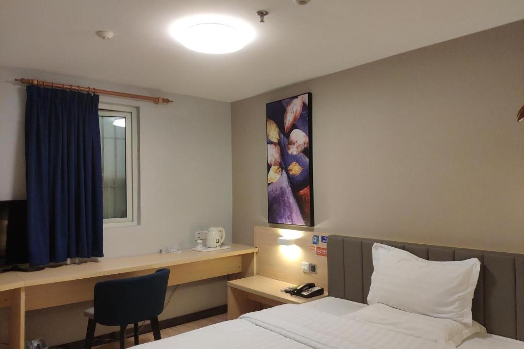 Photo of Bedroom in Luohu