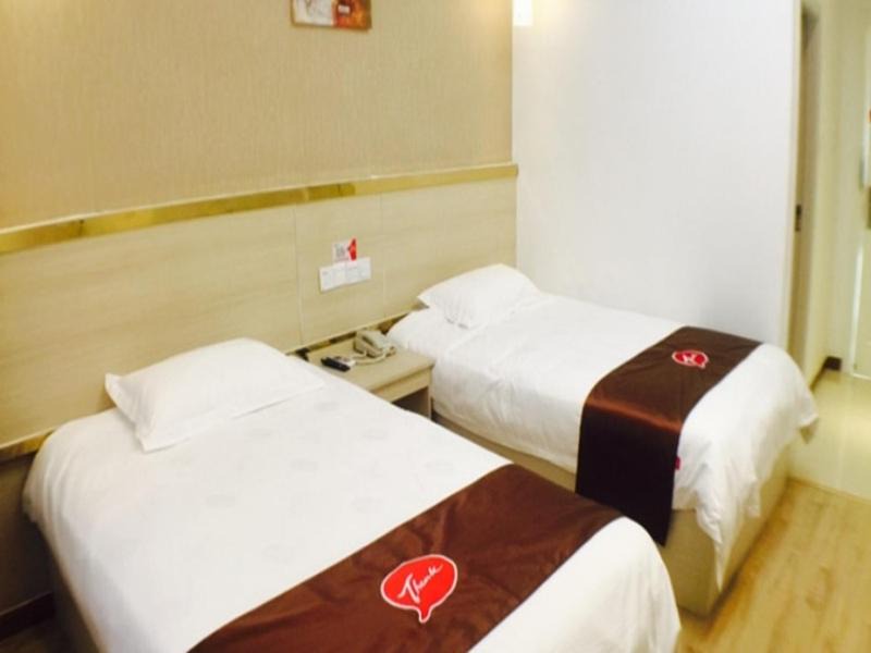 Photo of Bedroom in Runzhou Qu
