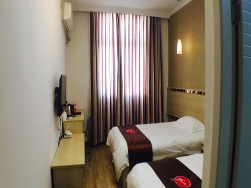Photo of Bedroom in Runzhou Qu