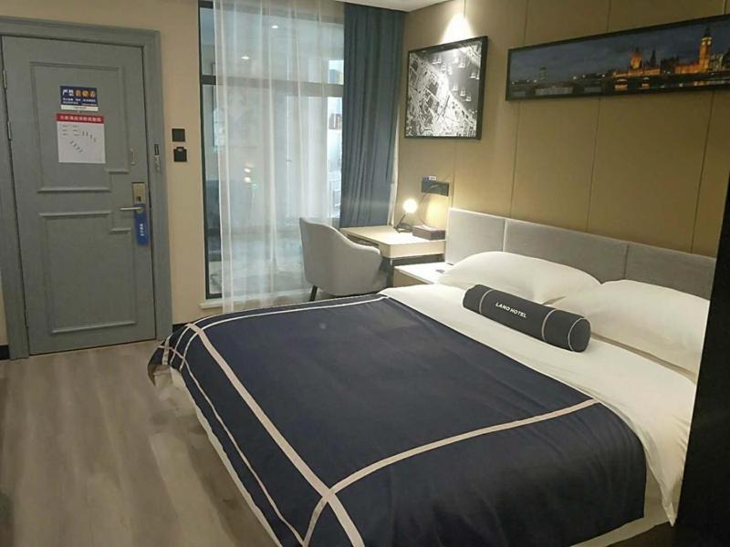 Photo of Bedroom in Yihuang County