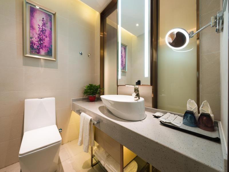 Photo of Bathroom in Wenfeng District