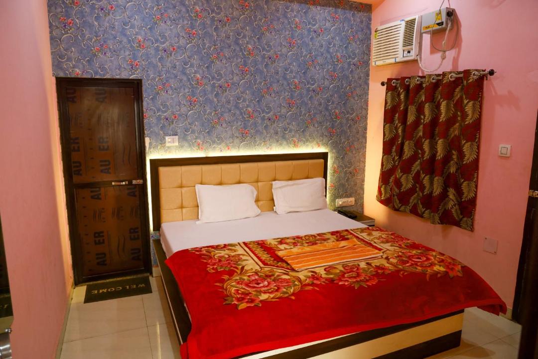 Photo of Bedroom in Varanasi