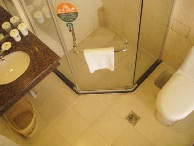 Photo of Bathroom in Pizhou