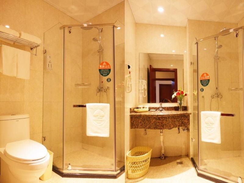 Photo of Bathroom in Linxi County