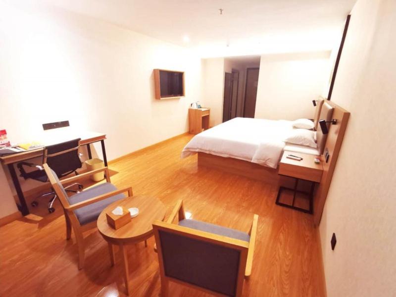 Photo of Bedroom in Hongting