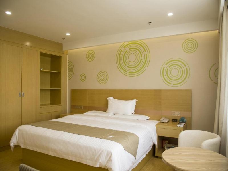 Photo of Bedroom in Li Cheng