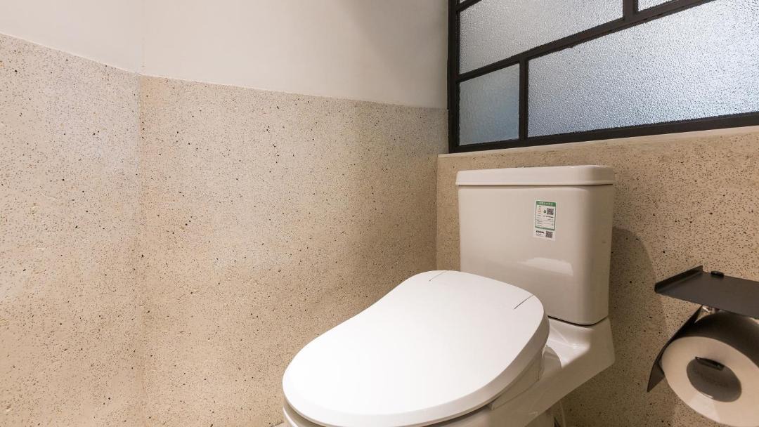 Photo of Bathroom in Xihu