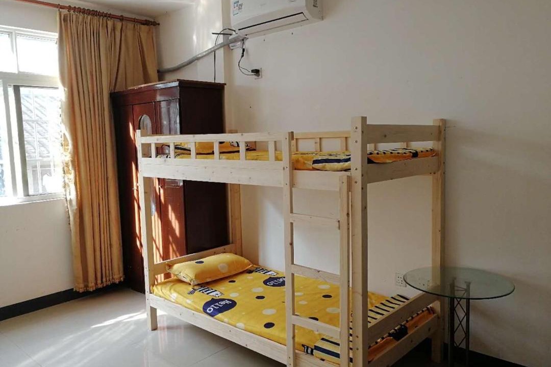 Photo of Livingroom in Zhongjie Subdistrict