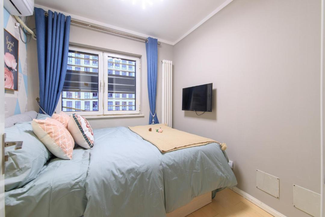 Photo of Bedroom in Tianjin City Center