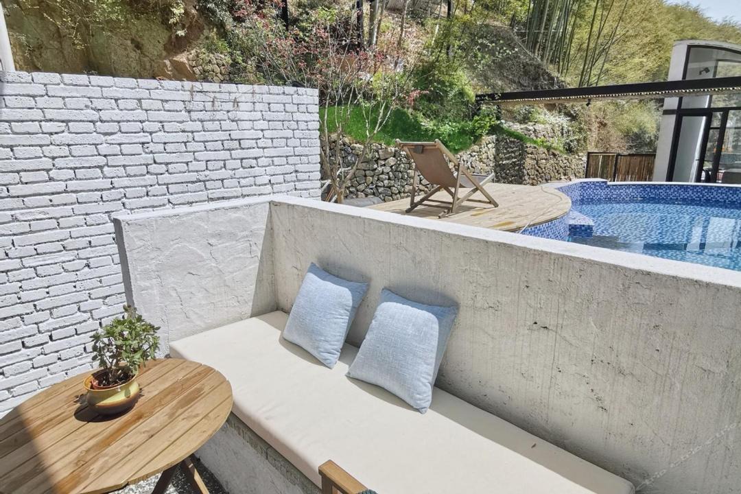 Photo of Patio Balcony in Moganshan