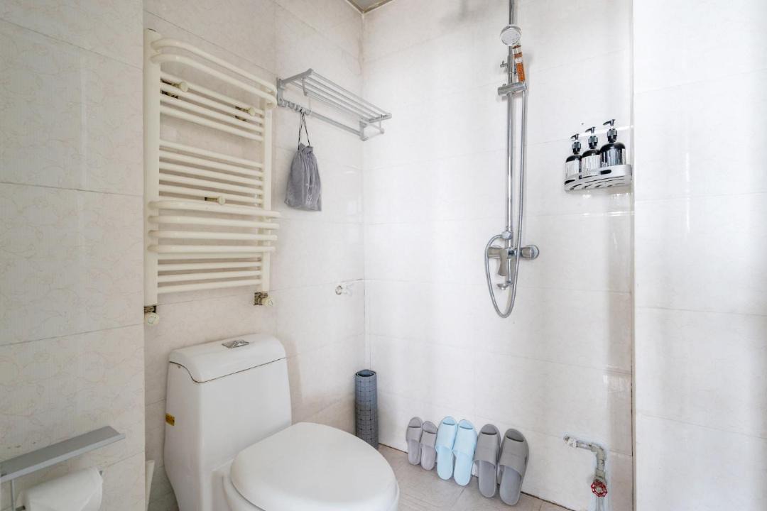 Photo of Bathroom in Guancheng Hui District