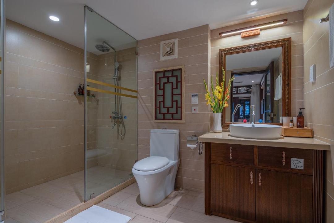 Photo of Bathroom in Dayan Old Town