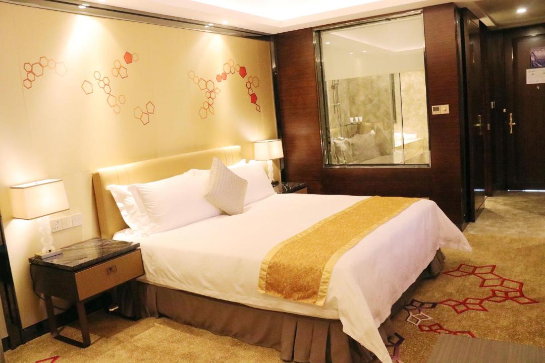 Photo of Bedroom in Houjie