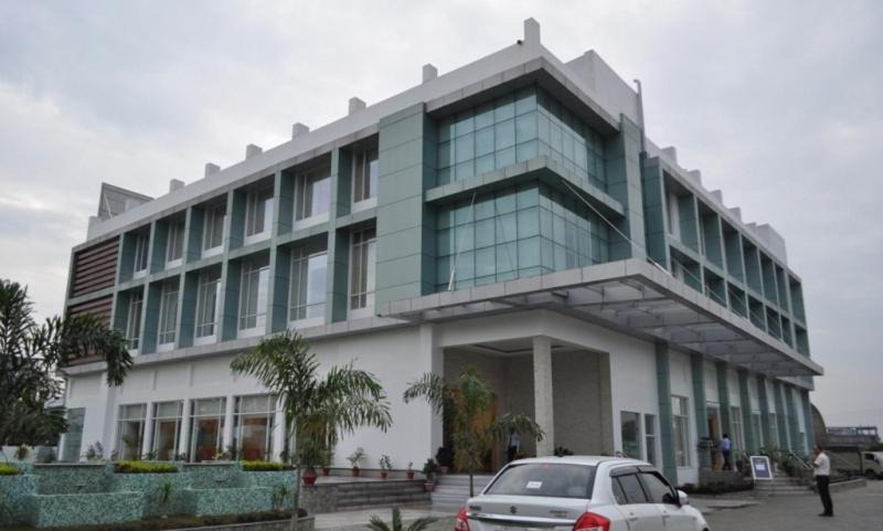 Photo of Buildings in Gomti Nagar