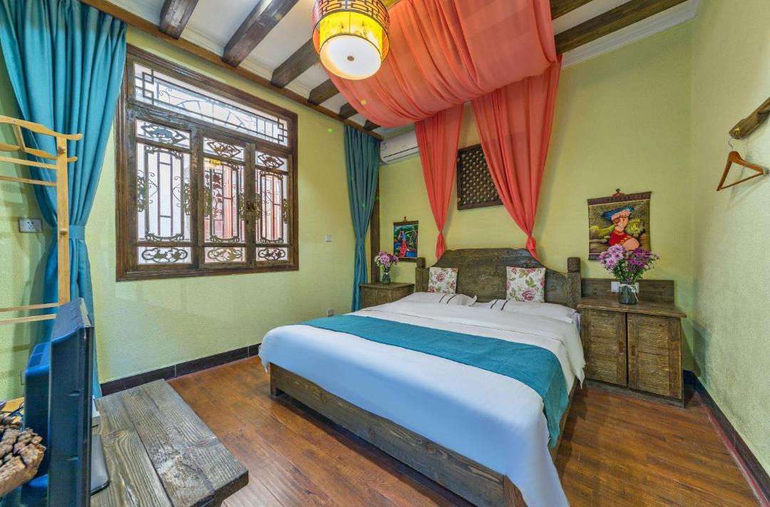 Photo of Bedroom in Dayan Old Town