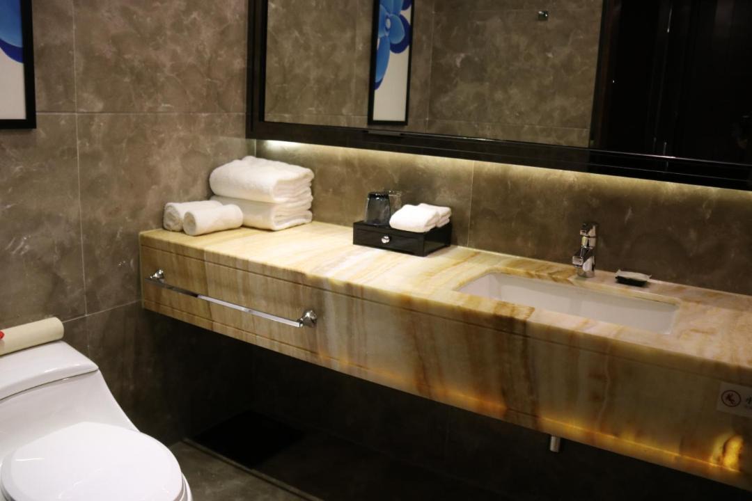 Photo of Bathroom in Houjie
