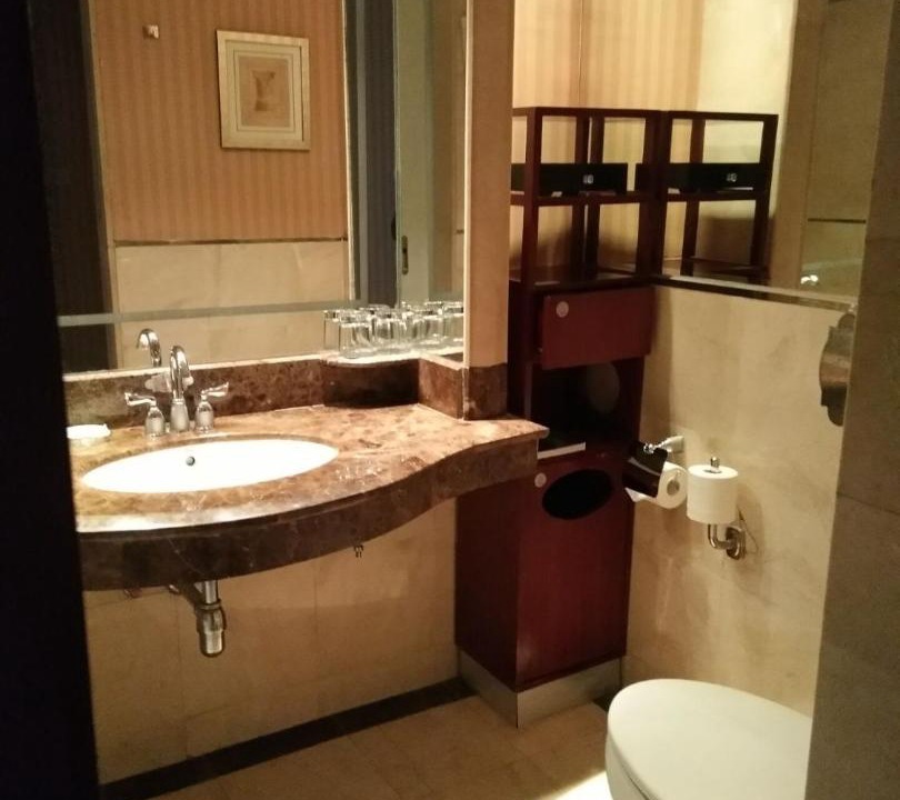 Photo of Bathroom in Houjie