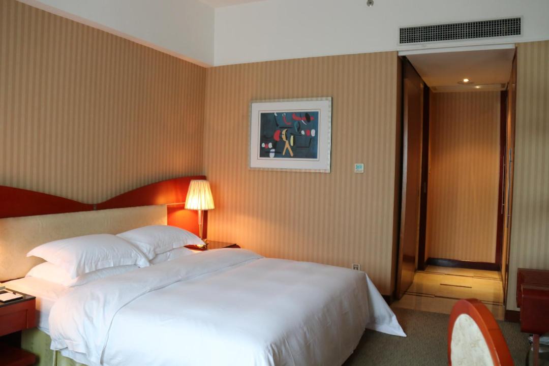 Photo of Bedroom in Houjie