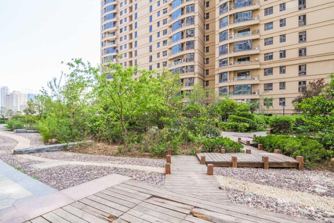 Photo of Buildings in Huayuan Road Area